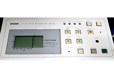 オージオメーター（impedance-audiometer）